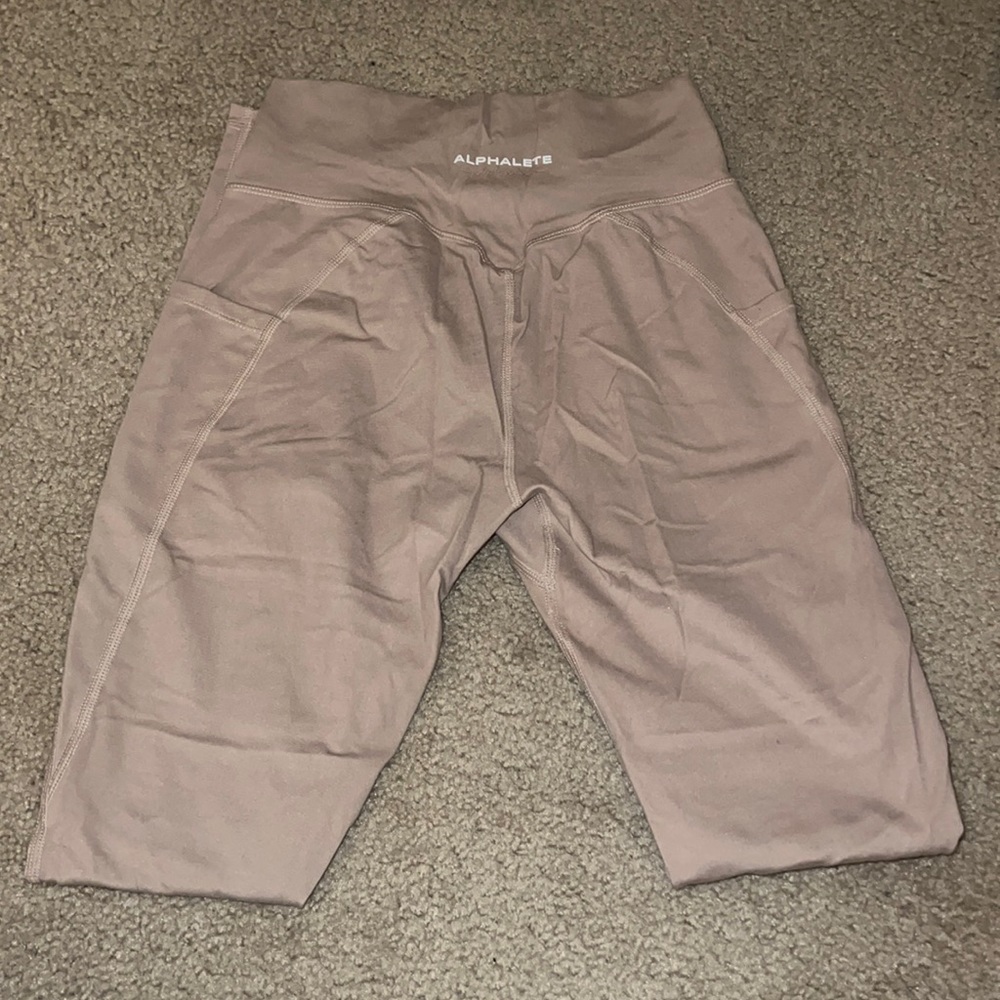 Alphalete Leggings